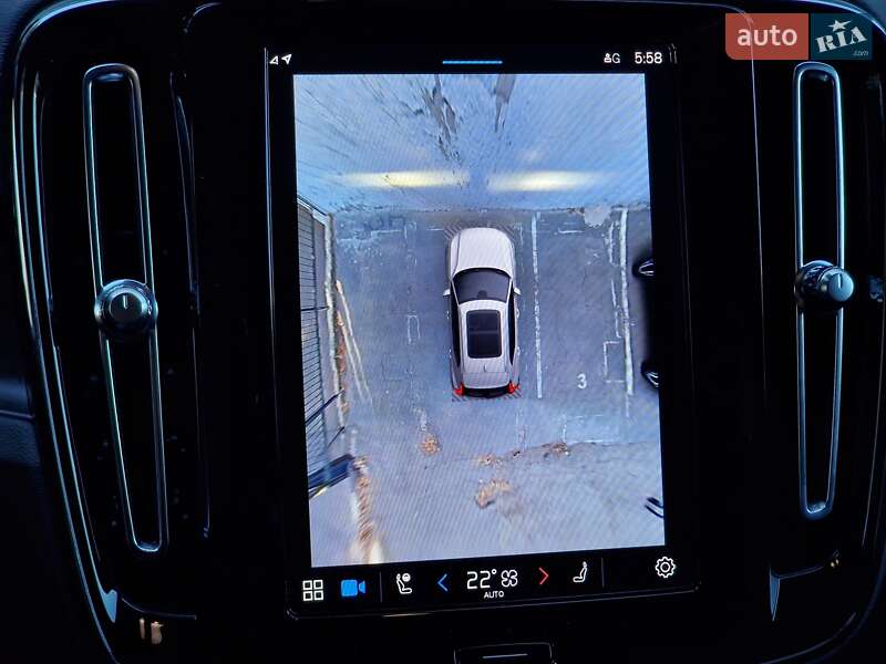 Внедорожник / Кроссовер Volvo XC40 Recharge 2022 в Одессе