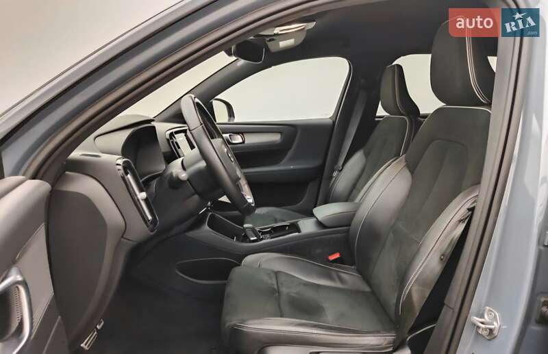 Внедорожник / Кроссовер Volvo XC40 Recharge 2022 в Киеве