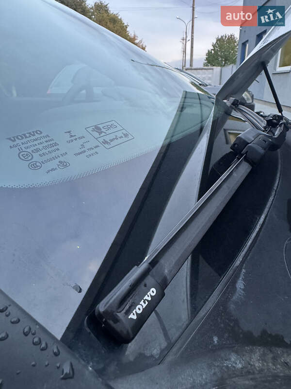 Внедорожник / Кроссовер Volvo XC40 Recharge 2022 в Ровно