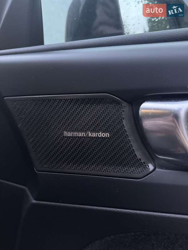 Внедорожник / Кроссовер Volvo XC40 Recharge 2022 в Ровно