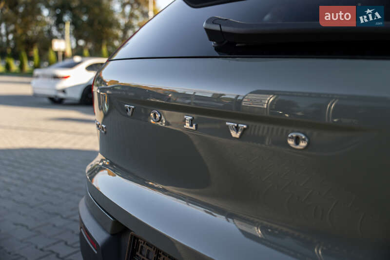 Внедорожник / Кроссовер Volvo XC40 Recharge 2021 в Львове