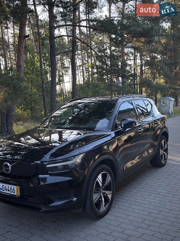 Внедорожник / Кроссовер Volvo XC40 Recharge 2023 в Ровно
