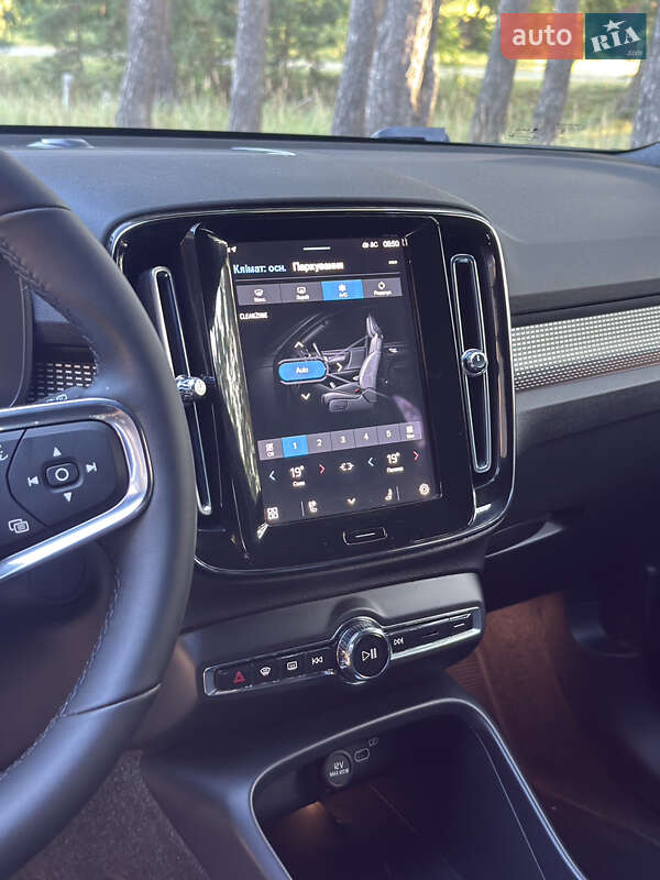 Внедорожник / Кроссовер Volvo XC40 Recharge 2023 в Ровно