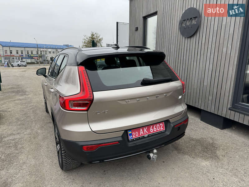Внедорожник / Кроссовер Volvo XC40 Recharge 2022 в Тернополе