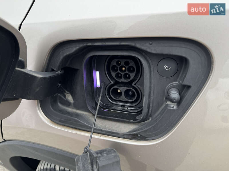 Внедорожник / Кроссовер Volvo XC40 Recharge 2022 в Тернополе