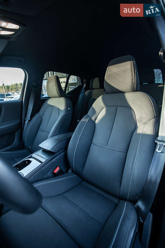 Внедорожник / Кроссовер Volvo XC40 Recharge 2022 в Львове фото 24 Внедорожник / Кроссовер Volvo XC40 Recharge 2022 в Львове
