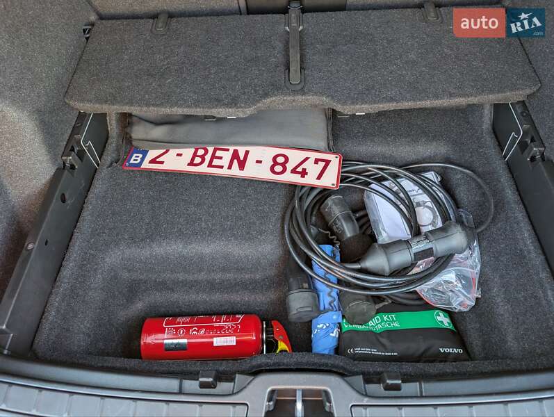 Позашляховик / Кросовер Volvo XC40 Recharge 2021 в Рівному