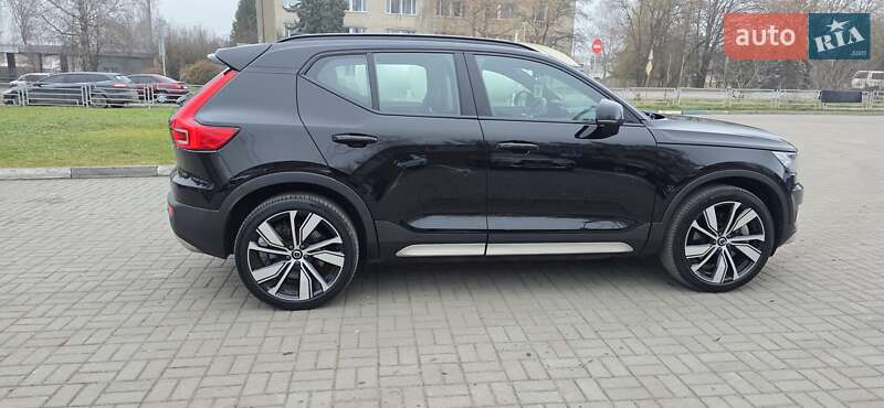 Позашляховик / Кросовер Volvo XC40 Recharge 2021 в Тернополі