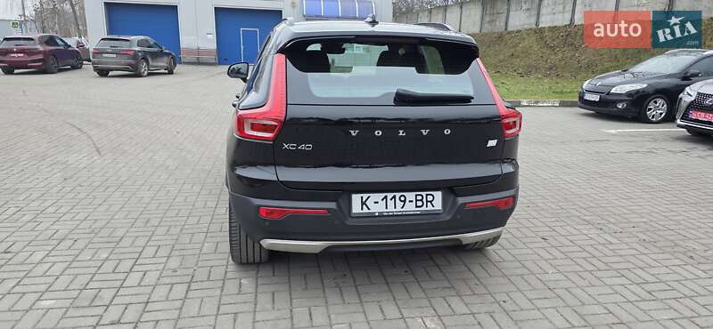 Позашляховик / Кросовер Volvo XC40 Recharge 2021 в Тернополі