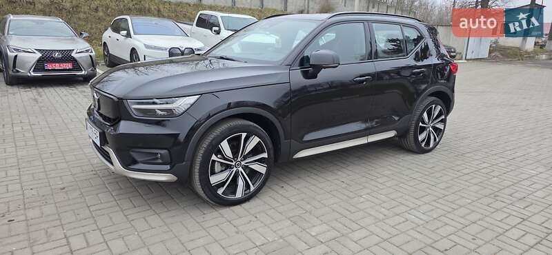 Позашляховик / Кросовер Volvo XC40 Recharge 2021 в Тернополі