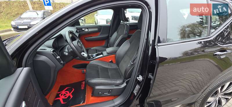 Позашляховик / Кросовер Volvo XC40 Recharge 2021 в Тернополі