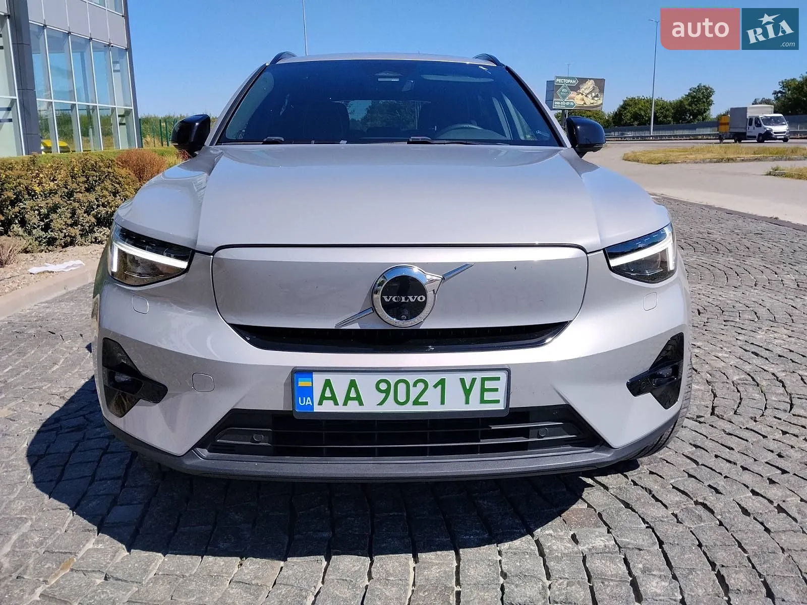 2023 Volvo XC40 - мініатюра 3