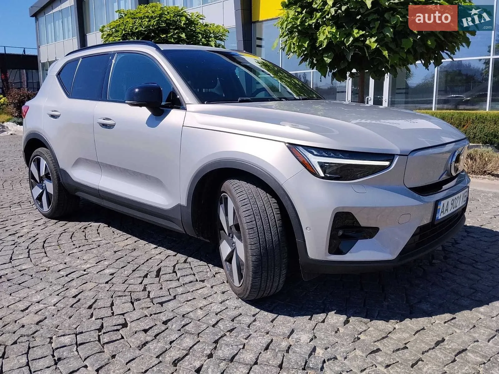 2023 Volvo XC40 - мініатюра 5