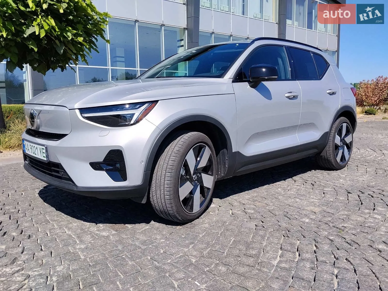2023 Volvo XC40 - мініатюра 6