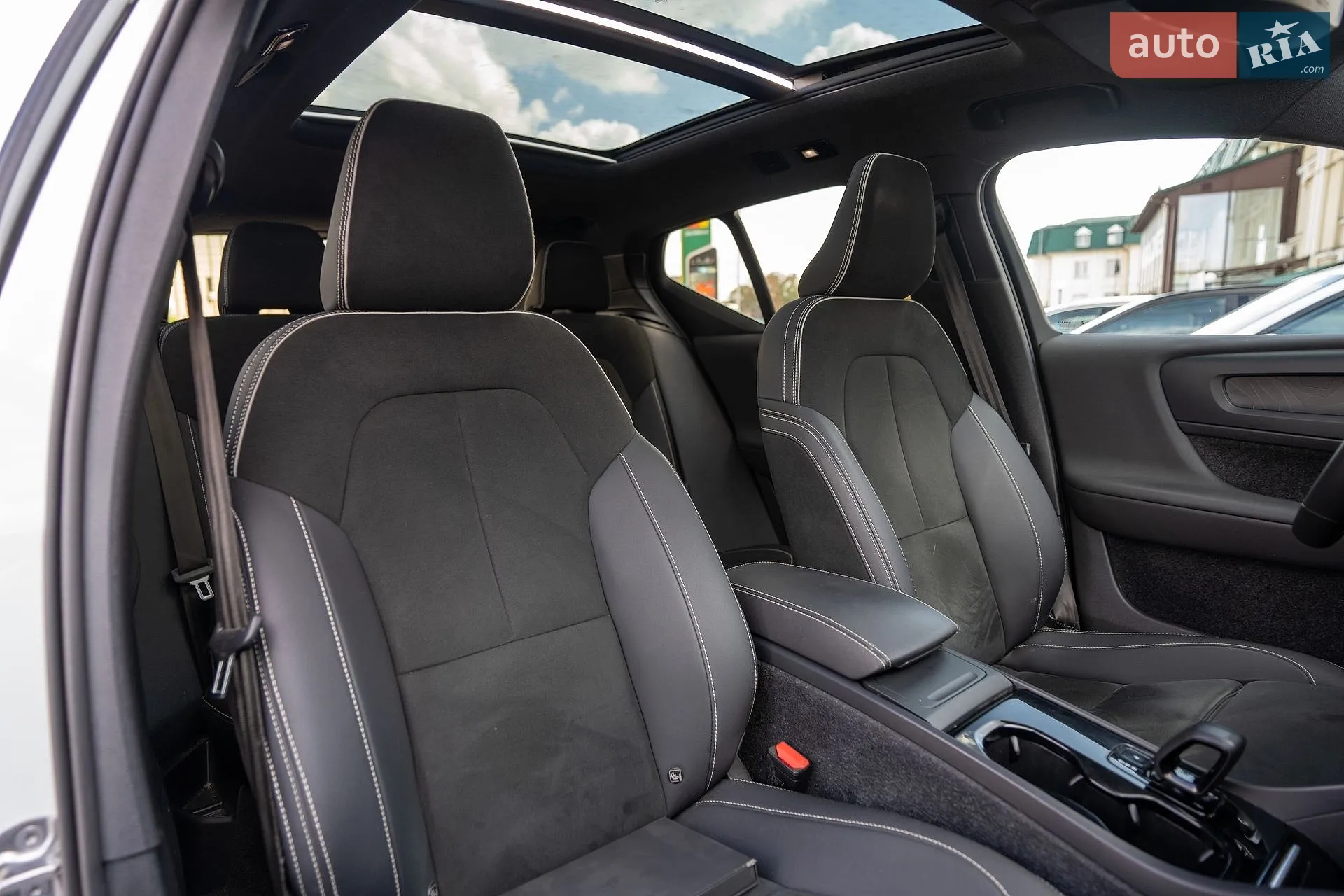 2022 Volvo XC40 - мініатюра 33