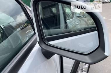 Позашляховик / Кросовер Volvo XC40 2019 в Києві