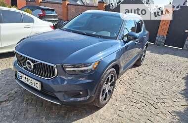 Позашляховик / Кросовер Volvo XC40 2020 в Полтаві