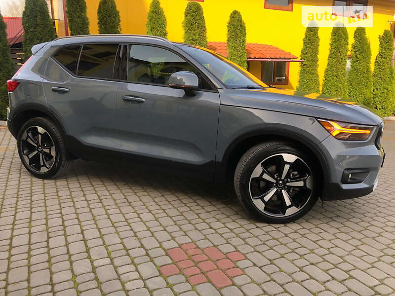 Внедорожник / Кроссовер Volvo XC40 2020 в Трускавце