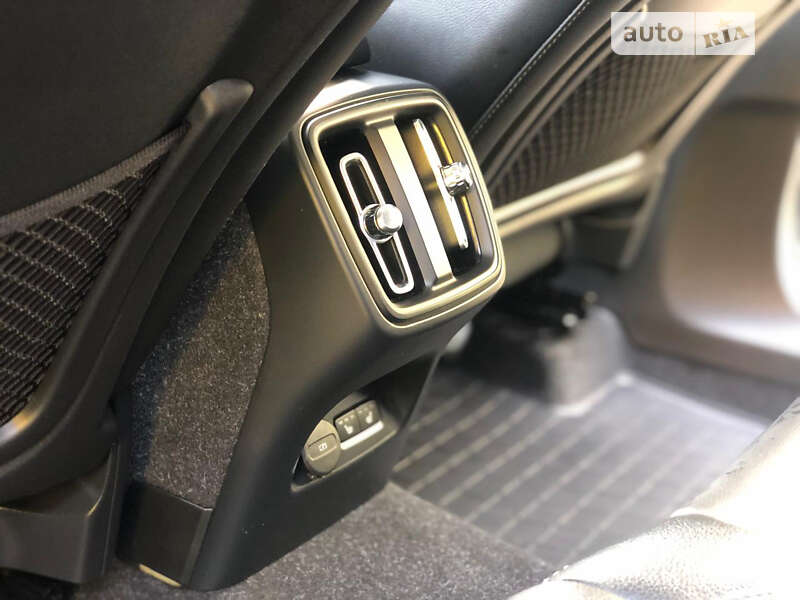 Внедорожник / Кроссовер Volvo XC40 2020 в Трускавце