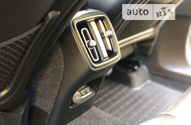 Внедорожник / Кроссовер Volvo XC40 2020 в 