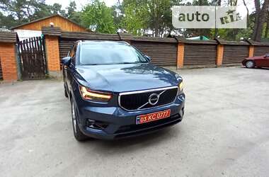 Позашляховик / Кросовер Volvo XC40 2021 в Вараші