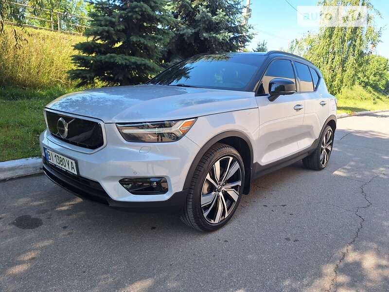 Внедорожник / Кроссовер Volvo XC40 2021 в Полтаве