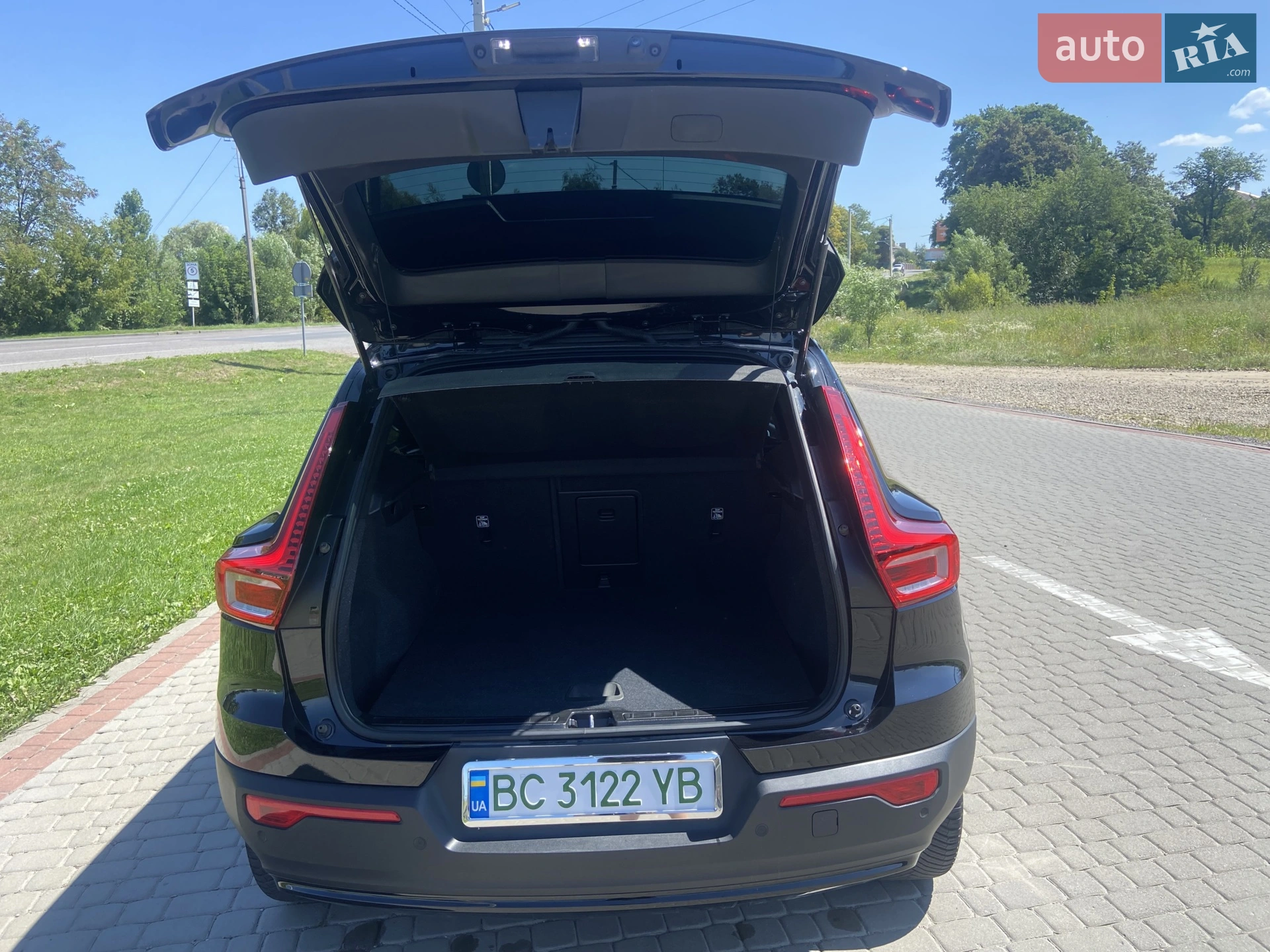 2022 Volvo XC40 - мініатюра 16