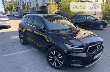 Внедорожник / Кроссовер Volvo XC40 2020 в Ивано-Франковске