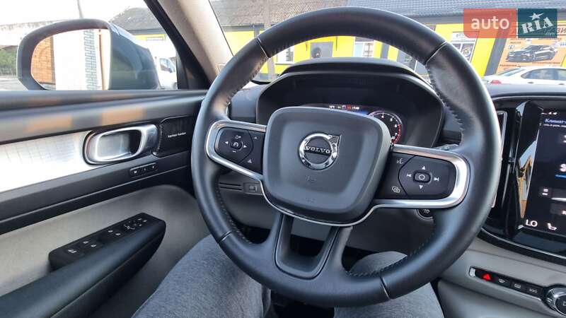 Внедорожник / Кроссовер Volvo XC40 2019 в Балте