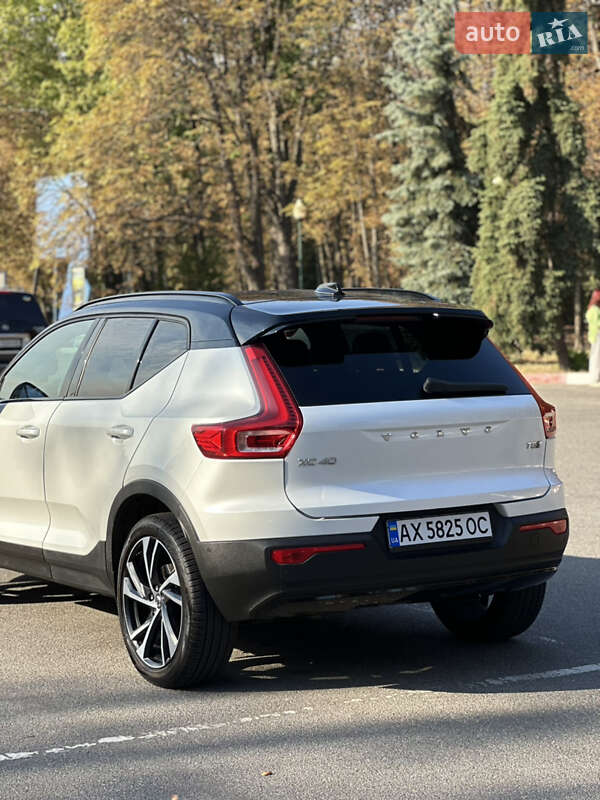 Позашляховик / Кросовер Volvo XC40 2020 в Харкові