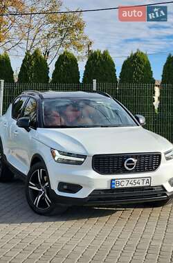 Позашляховик / Кросовер Volvo XC40 2018 в Львові