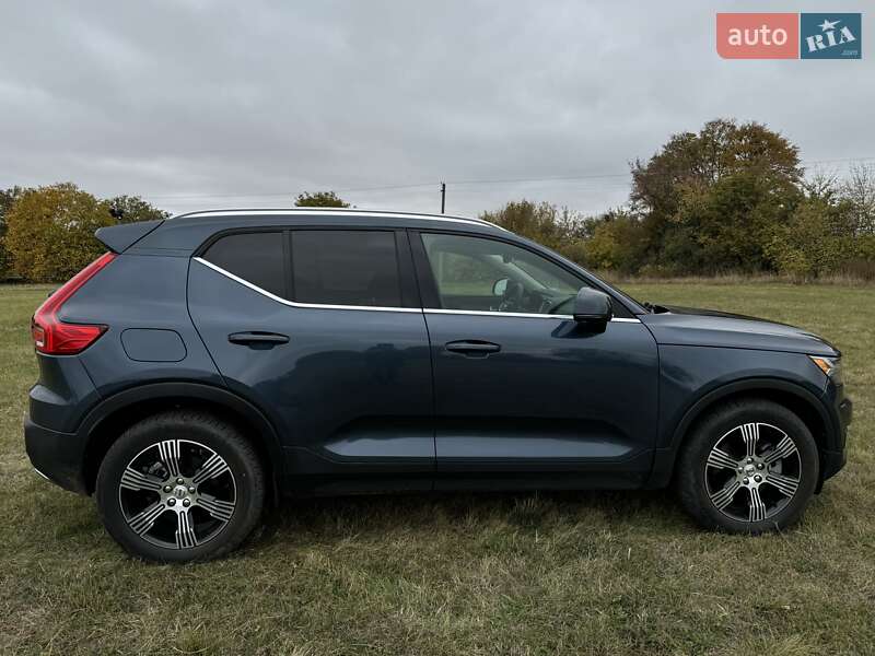 Внедорожник / Кроссовер Volvo XC40 2020 в Полтаве фото 3 Внедорожник / Кроссовер Volvo XC40 2020 в Полтаве