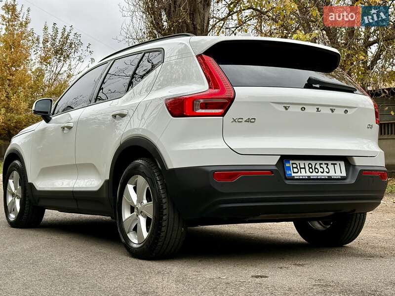 Позашляховик / Кросовер Volvo XC40 2019 в Одесі