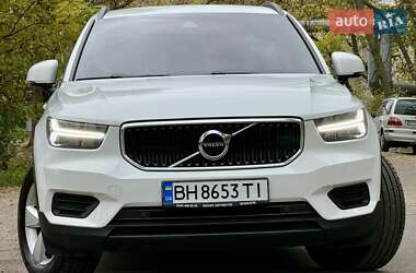 Позашляховик / Кросовер Volvo XC40 2019 в Одесі