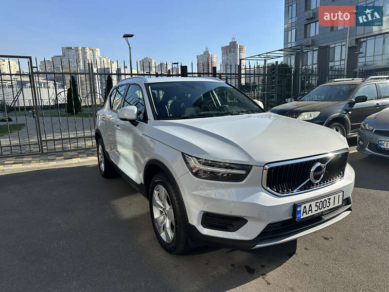 Volvo XC40 2019