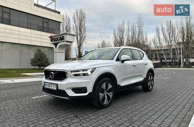 Внедорожник / Кроссовер Volvo XC40 2020 в Одессе