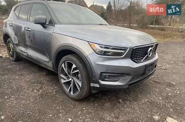 Позашляховик / Кросовер Volvo XC40 2019 в Львові