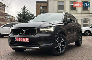 Позашляховик / Кросовер Volvo XC40 2019 в Києві