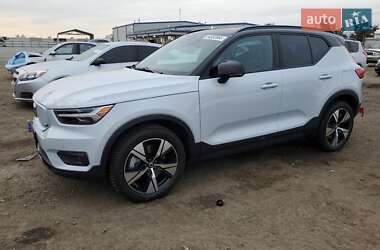 Volvo XC40 2021