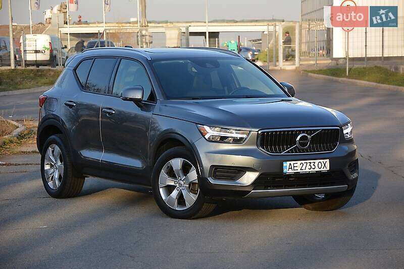 Позашляховик / Кросовер Volvo XC40 2018 в Києві