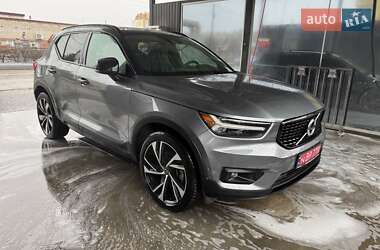 Позашляховик / Кросовер Volvo XC40 2019 в Львові