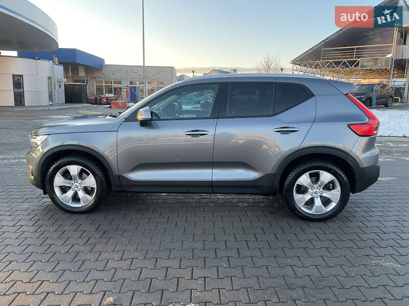Внедорожник / Кроссовер Volvo XC40 2018 в Хмельницком