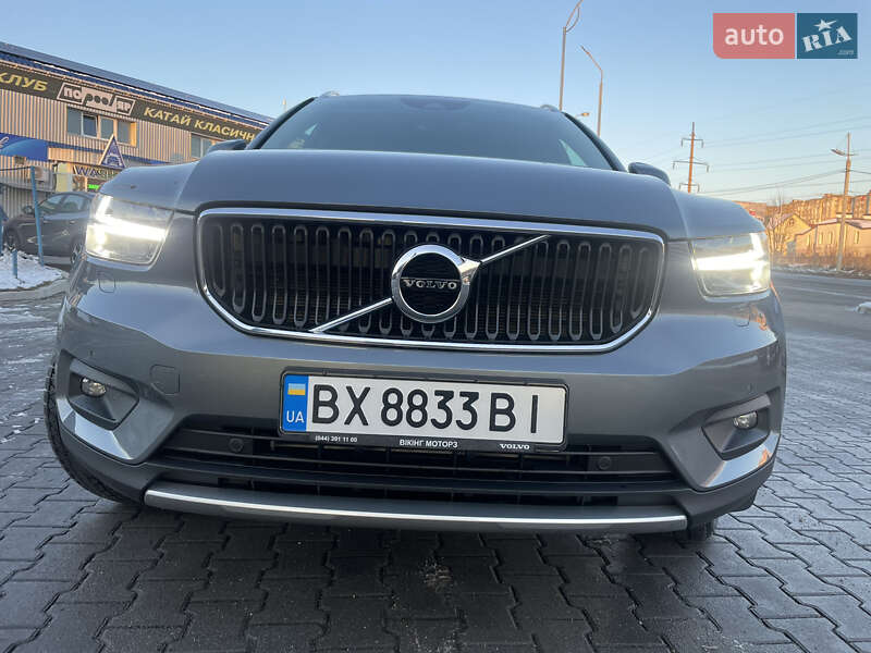 Внедорожник / Кроссовер Volvo XC40 2018 в Хмельницком