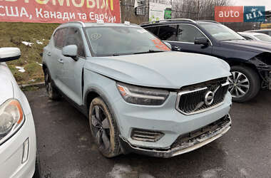 Внедорожник / Кроссовер Volvo XC40 2018 в Львове