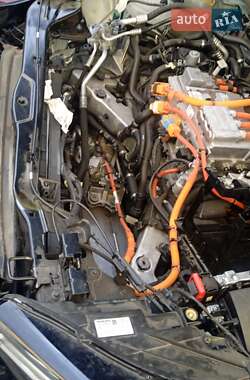 Позашляховик / Кросовер Volvo XC40 2023 в 