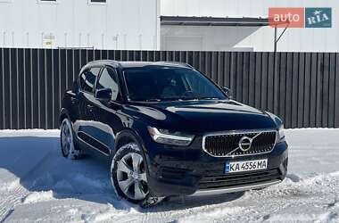 Внедорожник / Кроссовер Volvo XC40 2018 в Киеве