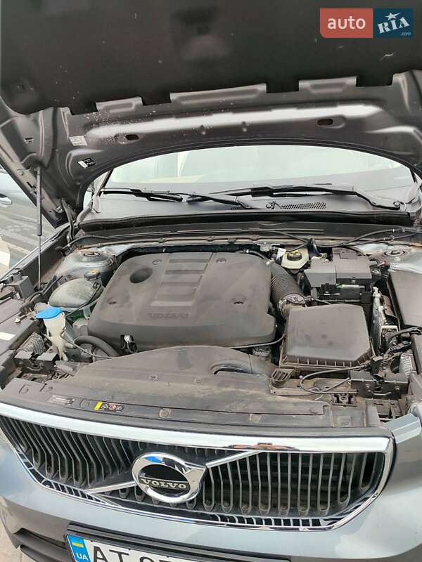 Внедорожник / Кроссовер Volvo XC40 2019 в Ивано-Франковске