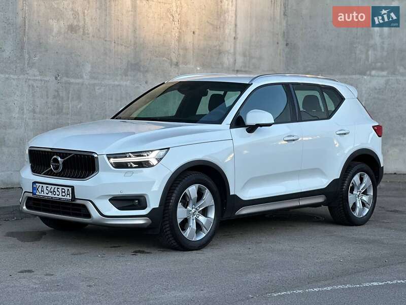 Volvo XC40 2020