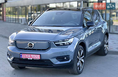 Внедорожник / Кроссовер Volvo XC40 2022 в Луцке