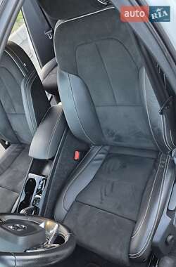 Позашляховик / Кросовер Volvo XC40 2021 в 